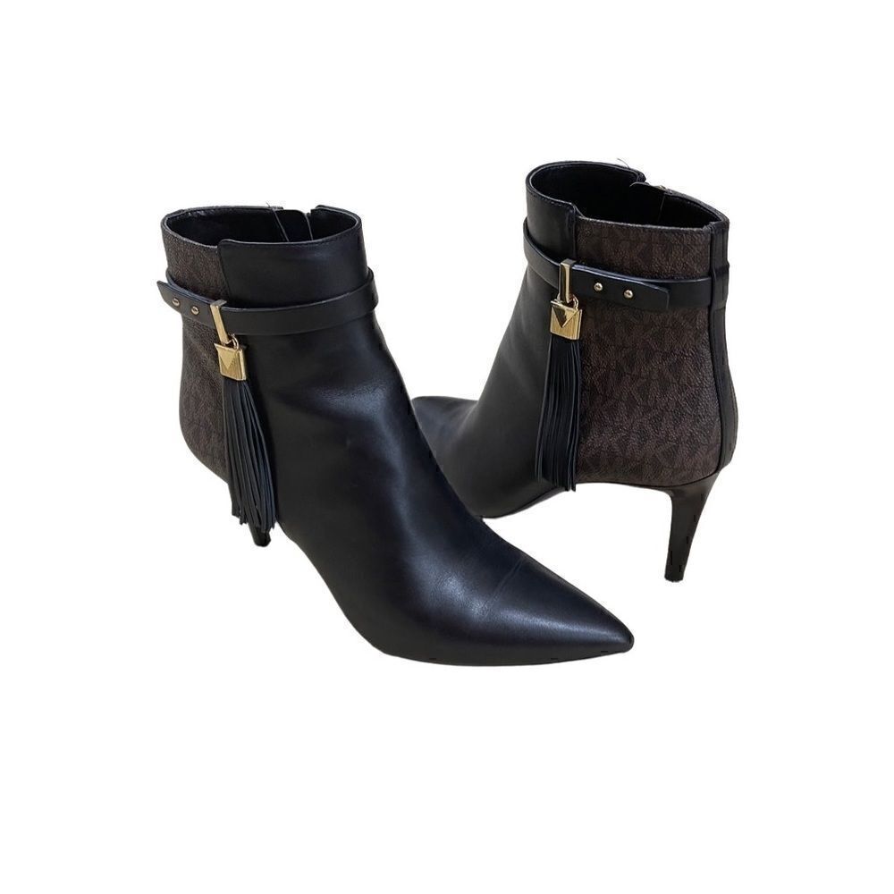 🌟Michael Kors🌟 Black/Brown Logo Leather Heeled Ankle Boots with Tassels